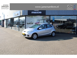 Mazda 2 1.3 S-VT Touring , Trekhaak, LMV 15 Inch, Stoelverwarming, 5 Deurs