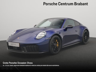 Porsche 911 Carrera 4 GTS