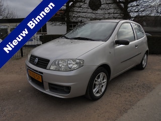 Fiat Punto 1.2 Sport Sound **139.000 org.km.**NIEUWE KOPPELING + DISTRIBUTIE**