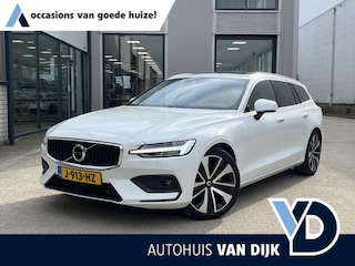 Volvo V60 2.0 B3 Business Pro | NL Auto/2e Eig./Leder/Navi/Panodak/El.Trekhaak/19"/Adapt.Cruise/Apple CarPlay-Android Auto