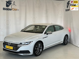 Volkswagen Arteon 1.5 TSI Elegance Bus. R|GARANTIE|LEDER|CAMERA|CARPLAY|LED|STOELVERW