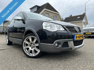 Volkswagen Polo 1.6-16V Sportline
