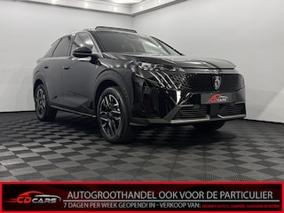 Peugeot 3008 1.2 Hybrid 136 GT Nieuwste model Pano, Half leder, 360 Camera, Navi, Winterpakket, Cruise control adaptief, 2 jaar garantie