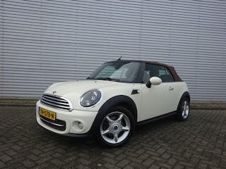 Mini Cooper Cabrio 1.6 Pepper Airco / Stoelverw. / Elektr. ramen / Cruise control