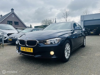 BMW 3-serie Touring 316d Business Navi / PDC / LM / Zuinig