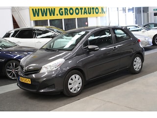 Toyota Yaris 1.0 VVT-i Comfort Trekhaak, Isofix, Stuurbekrachtiging