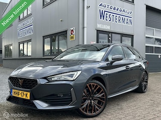 Cupra Leon 1.4 e-Hybrid VZ Copper Edition 245Pk Camera Trekh. 19"Lmv etc.