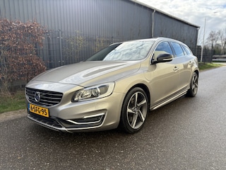 Volvo V60 2.4 D6 AWD Plug-In Hybrid Summum / SCHUIFDAK / NAVI / CRUISE / MEMORY