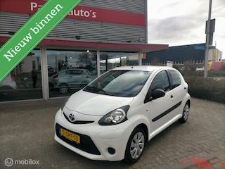 Toyota Aygo 1.0 VVT-i Access nap airco apk