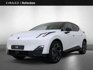 Lynk & Co 02 MORE | DEMO | Panoramadak | 360° camera |