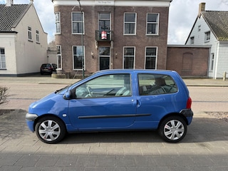 Renault Twingo 1.2 Expression NIEUWE APK EN BEURT EN BANDEN EERSTE EIGENAARES