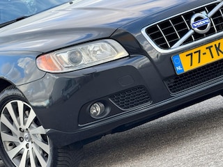 Volvo V70 1.6 T4 Limited Edition Automaat - Titanium Grey/Beige leder - Chique