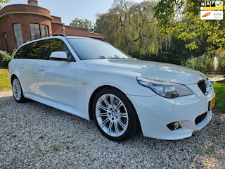 BMW 5-serie Touring 520i M-sport NAVI/cruise/LEER/trekhaak