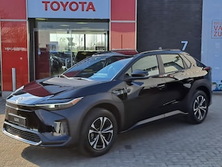 Toyota bZ4X Active 71 kWh VOORRAADVOORDEEL DIRECT LEVERBAAR WARMTEPOMP 3-FASE LADEN 150 kW 18' LM-VELGEN KEYLESS CAMERA APPLE/ANDROID AD-CRUISE CLIMA