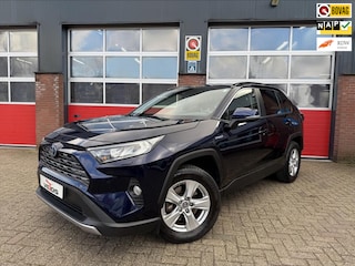 Toyota RAV4 2.5 Hybrid, Keyless, PDC, Leer, Stuur + Stoelverwarming, Electrische klep enz...