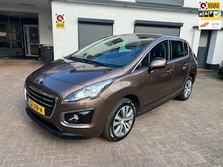 Peugeot 3008 1.2 PureTech Navi / clima / pdc / trekhaak.