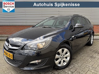 Opel Astra Sports Tourer 1.4 Turbo Business +