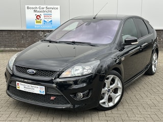 Ford Focus 2.5 ST | Brembo | Recaro | Youngtimer | Keurig onderhouden | NAP