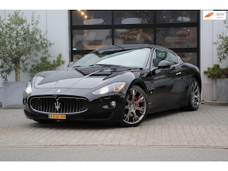 Maserati GranTurismo 4.7 S MC - YOUNGTIMER - ALCANTARA PACK - XENON - NERO CARBIONIO - TOPSTAAT