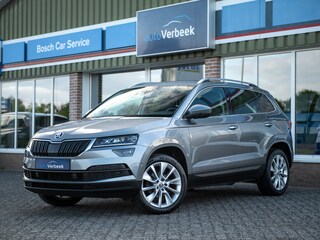 Skoda Karoq 1.5TSi ACT 150pk DSG Style Business | Leer | Navi  & App-Connect | 18" LMV 'Braga' | DAB | LED | ACC | El.achterklep m.sensor | Camera | Keyless | VarioFlex achterstoelen | Canton Audio | Stoel-/stuur- & Voorruitverwarming