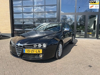 Alfa Romeo 159 Sportwagon 2.2 JTS Business , Leer, Navi, cruise control