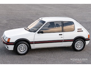 Peugeot 205 1.6 GTI Rally White