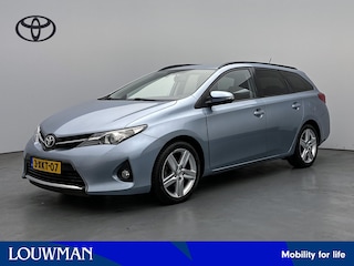 Toyota Auris Touring Sports 1.6 Dynamic | Navigatie | Camera | Climate Control | LM velgen | Trekhaak | Cruise Control |