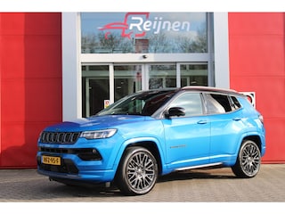 Jeep Compass 4xe 240PK Plug-in Hybrid S | NAVIGATIE 10,25 "TOUCHSCREEN | APPLE CARPLAY/ANDROID AUTO | 360° CAMERA | ALPINE PREMIUM DAB+ RADIO | CLIMATE CONTROL | 19"GRANITE CRYSTAL MATT LICHTMETALEN VELGEN | ADAPTIVE / CRUISE CONTROL | DIGITAAL INSTRUMENTENPANEEL | LEDEREN BEKLEDING | STOELVERWARMING  | ELEKTRISCH VERSTELBARE BESTUURDERSSTOEL MET GEHEUGEN / BIJRIJDERSTOEL ELEKTRISCH VERSTELBAAR | ELEKTRISCH BEDIENBARE ACHTERKLEP | FULL LED KOPLAMPEN | LED MISTLAMPEN / BOCHTVERLICHTING | KEYLESS ENTRY & START | DRAADLOOS LADEN | DRAADLOOS APPLE CARPLAY | STUUR VERWARMING | DODEHOEK BEWAKING | UNIEKE JEEP!!