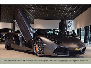 Lamborghini Aventador 6.5 V12 LP700-4 Roadster|Full Historie|New Service