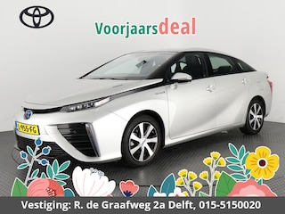 Toyota Mirai FCV Executive H20 Waterstof | Leder | Stoelverwarming | Camera | Climate Control |