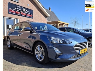 Ford Focus 1.0 EcoBoost Hybrid Trend Edition Business. LED, navi, cruise, carplay, camera, pdc, etc. Prijs rijklaar incl garantie