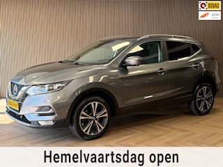 Nissan Qashqai 1.3 DIG-T AUTOMAAT CAMERA NAVIGATIE PANORAMADAK APPLE CARPLAY STOELVERWARMING