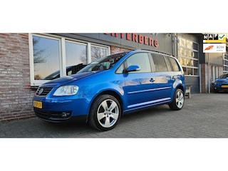 Volkswagen Touran 2.0 TDI Trendline Grijs Kenteken! Trekhaak! Airco! Marge! Cruise Control! Nieuwe Apk!