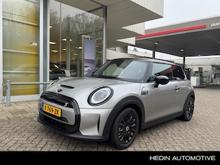 Mini Mini Camden Edition 33 kWh | NL AUTO | KEYLESS | STOELVERWARMING | AUTOMATISCHE AIRCO |
