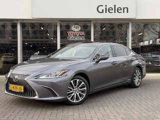 Lexus ES 300h Business Line | Schuifdak, Groot scherm, Stoel + Stuurverwarming, Dodehoekherkenning, Parkeersensoren, CarPlay