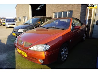 Renault Mégane Cabrio 1.6-16V Sport start niet
