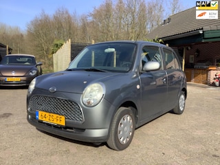 Daihatsu Trevis 1.0 NIEUWE APK 3-2026