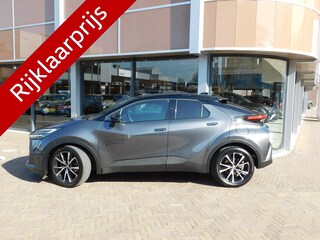 Toyota C-HR 1.8 Hybrid 140 First Edition | 360 graden camera | Led verlichting |