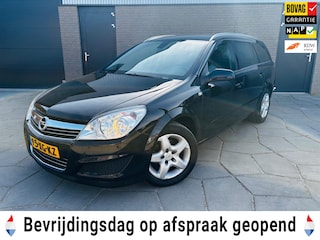 Opel Astra Wagon 1.8 Essentia AIRCO|Station|Dakrails |centrale vergrendeling|nette frisse gezinsauto|