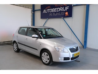 Skoda Fabia 1.4-16V Ambiente - Airco, Cruise, Trekhaak.