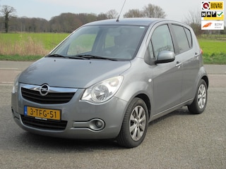Opel Agila 1.0 Berlin + Trekhaak