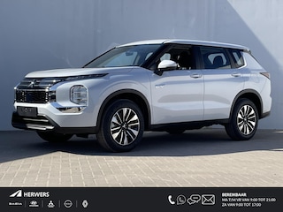 Mitsubishi Outlander 2.4 PHEV Pure / Nieuw Model 2025 / €1000,- Early Buyer Bonus / Elektrische Range 86 KM WLTP / 1600KG Trekgewicht / 8 Jaar Fabrieksgarantie