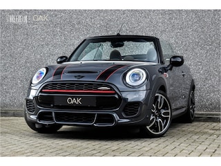 Mini Mini/Clubman/Cabrio Cabrio 2.0 Chili F1 Aut. | Navigatie | Head-Up | H&K | Leder/Alcantara | LED | PDC | 18"LM | Thunder Grey