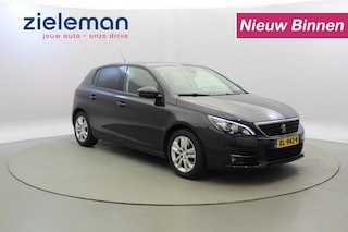 Peugeot 308 1.5 BlueHDI Executive - Panorama, Carplay, Camera