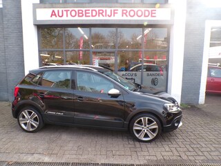 Volkswagen Polo 1.2 TSI 5-Drs Cross GOED ONDERHOUDEN ,VELE EXTRA'S!