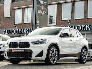 BMW X2 sDrive20i High Exe Edition M-Sport ORG NL SCHAALSTOEL SHADOW LINE 19 INCH HIFI AUDIO HUD TREKHAAK