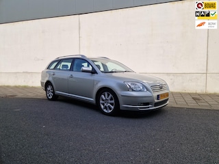Toyota Avensis Wagon 1.8 VVTi Linea Luna | trekhaak | Climate