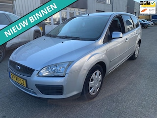 Ford Focus Wagon 1.6-16V Trend MET NWE APK
