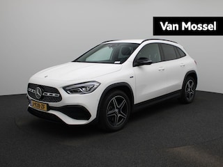 Mercedes-Benz GLA 250 e Business Solution AMG Limited | ACHTERUITRIJCAMERA | AMBIENTE VERLICHTING | NAVIGATIE | ELEKTRISCH BEDIENBARE ACHTERKLEP | STOELVERWARMING | CLIMATE CONTROL | CRUISE CONTROL |
