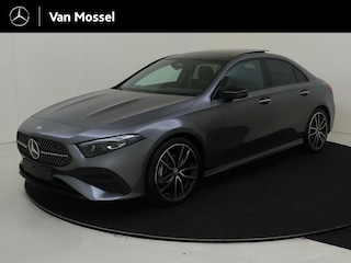 Mercedes-Benz A-klasse 180 Business Solution AMG / Plus Pack/ Panoramadak/ 19 inch/ Multibeam/ Head Up/ Night